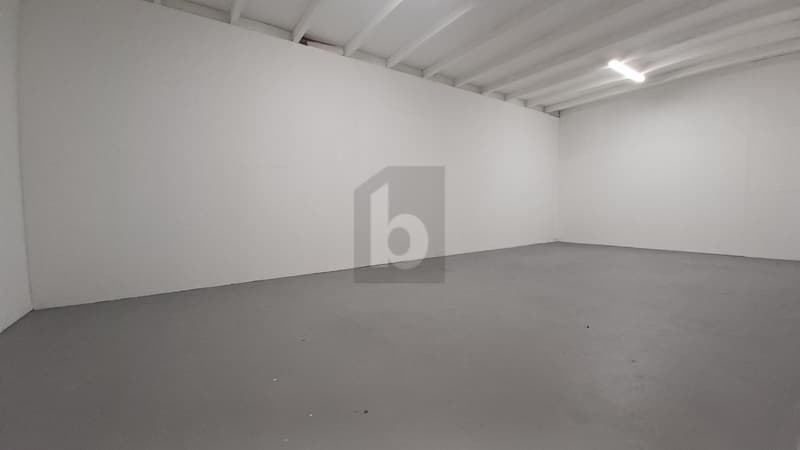 SPAZIO MAGAZZINO CON NUMEROSE POSSIBILITÀ DI UTILIZZO (2)