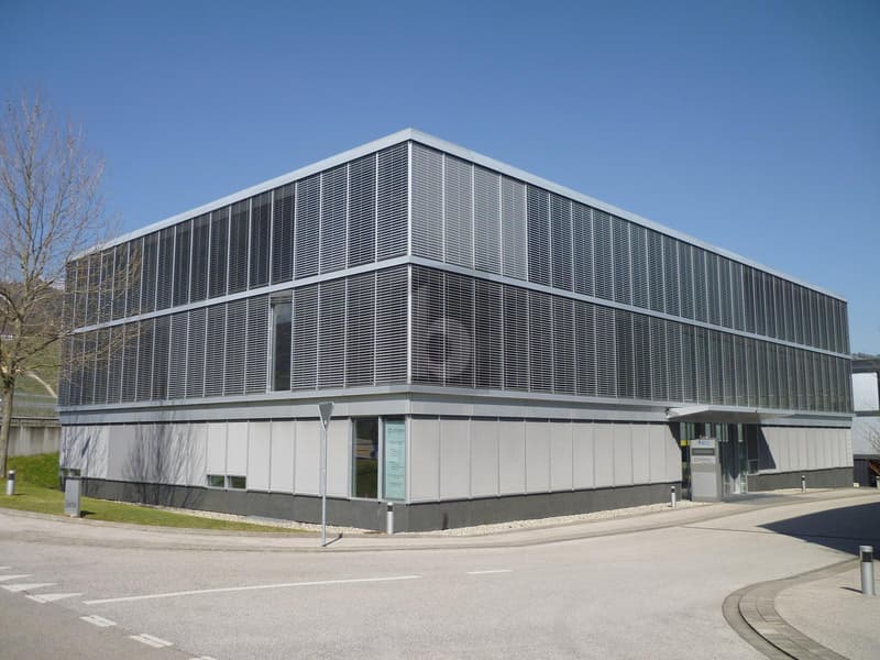 Modern with adapted service solution (4)