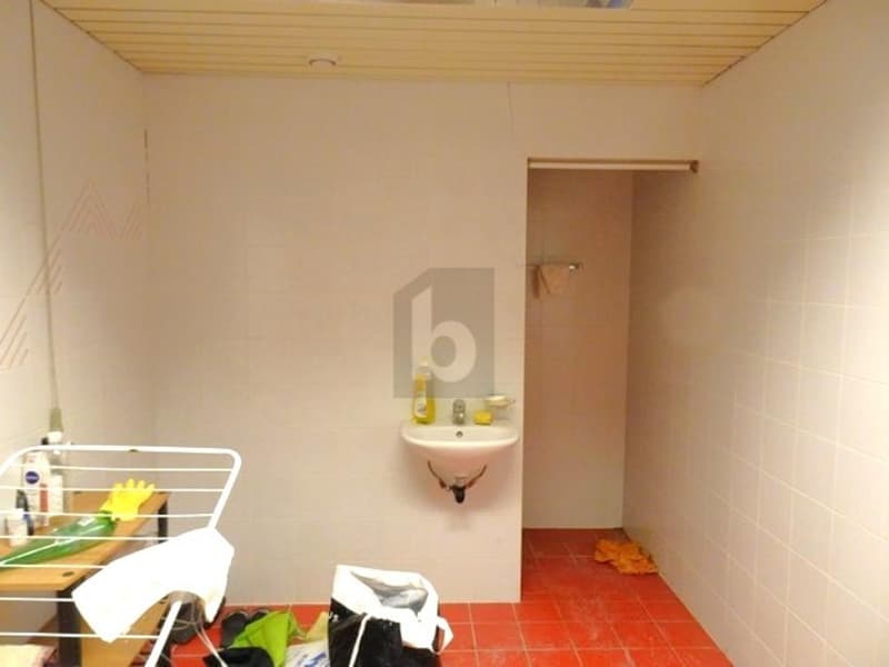 FUNCTIONAL PREMISES, STRATEGIC LOCATION (5)