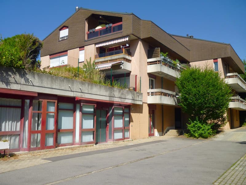 FUNCTIONAL PREMISES, STRATEGIC LOCATION (1)