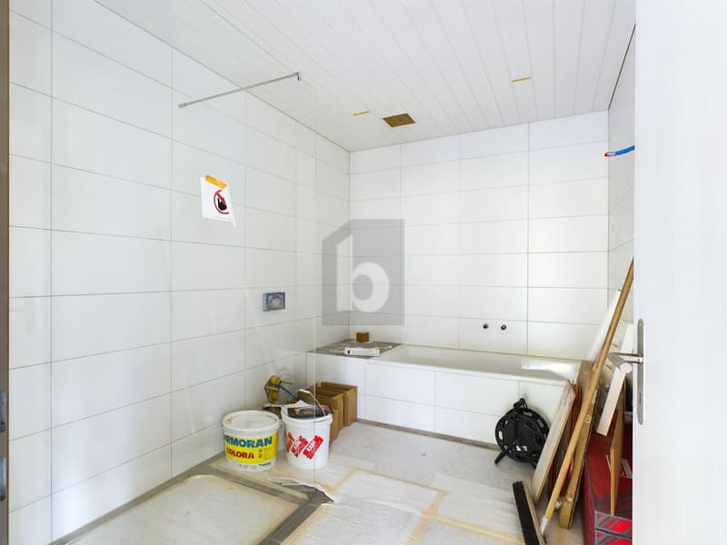 Espace polyvalent avec vitrine (4)