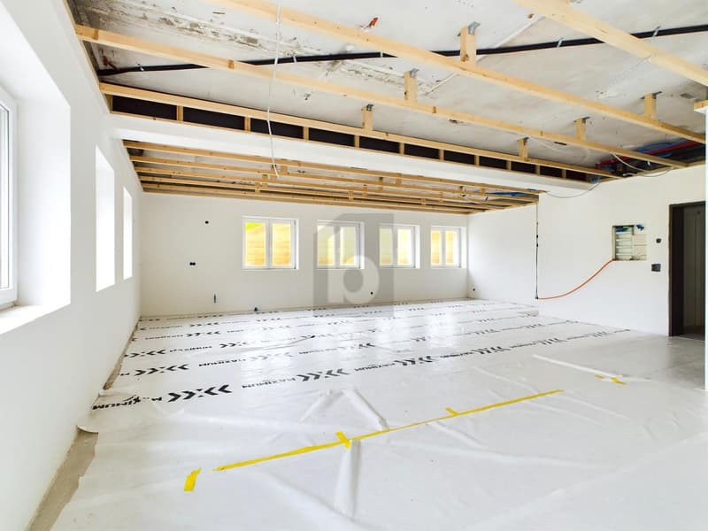 Espace polyvalent avec vitrine (5)