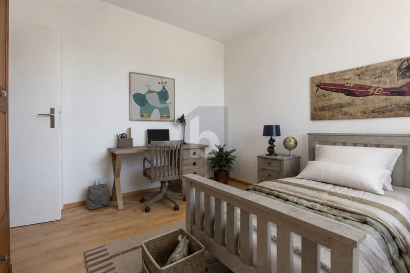 SPACIOUS IN RURAL REGION (4)
