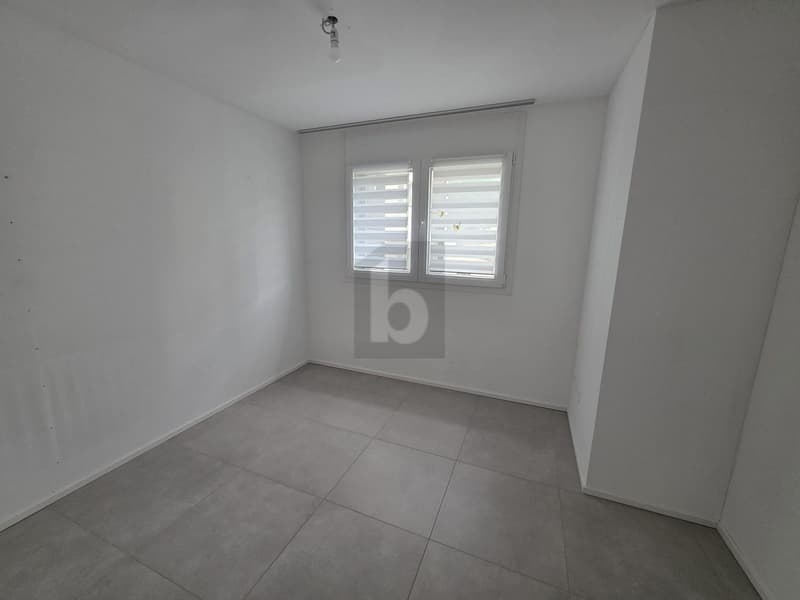 Modern and welcoming in sunny position (5)