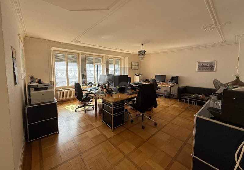 Curato in posizione centrale (1)