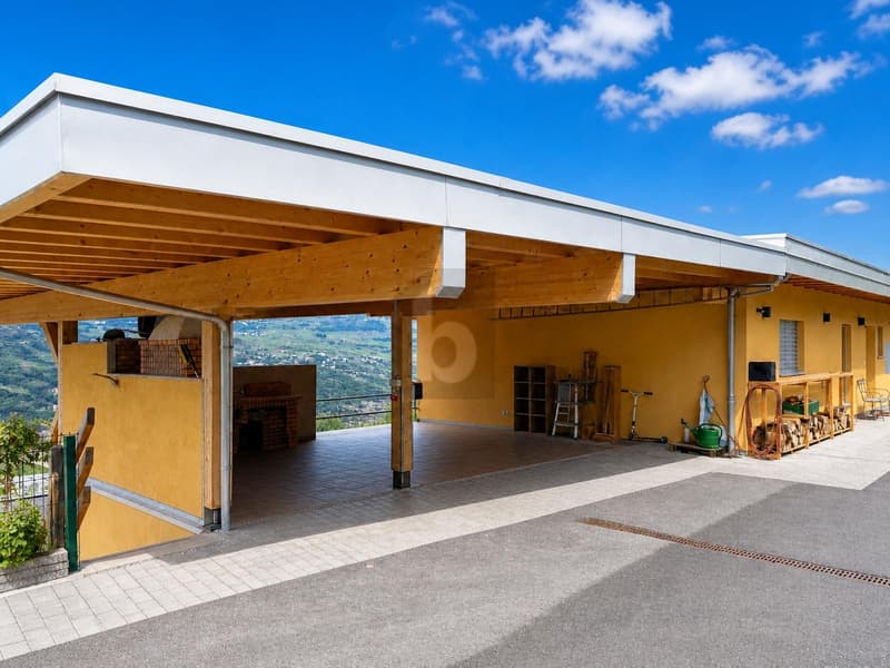 Vista eccezionale e moderna con studio (3)