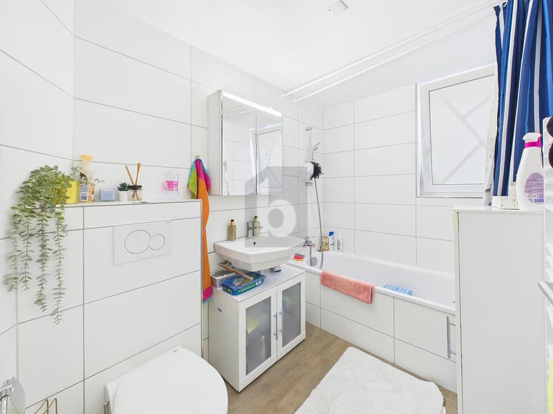Good return on investment in a central location (5)