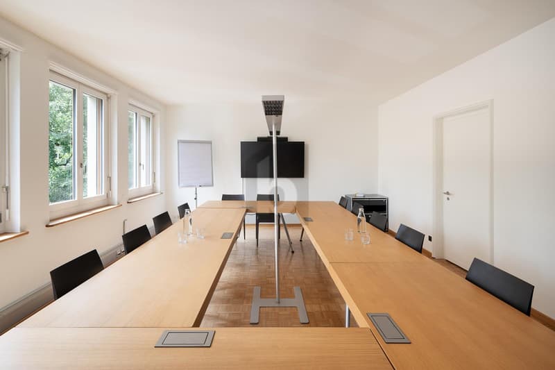 Quality and focus in a first-class location (5)