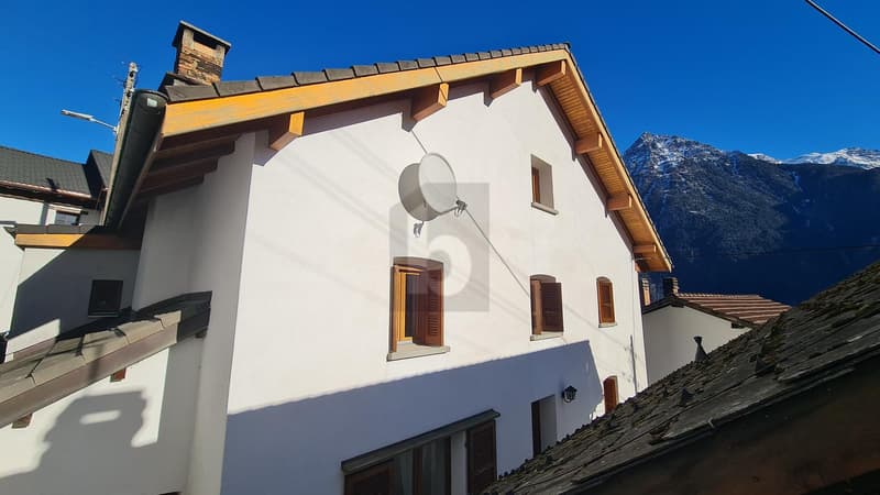 SPAZIOSA E SOLEGGIATA CON VISTA SULLE MONTAGNE (5)