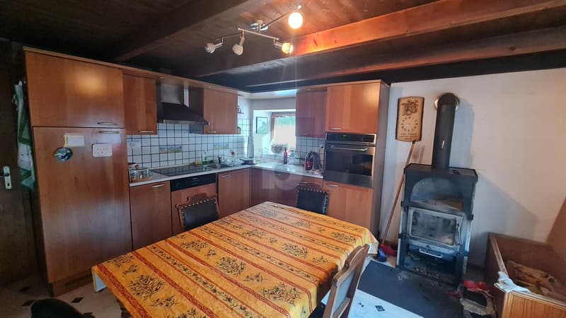 Quiet, Spacious, with Terrace (2)