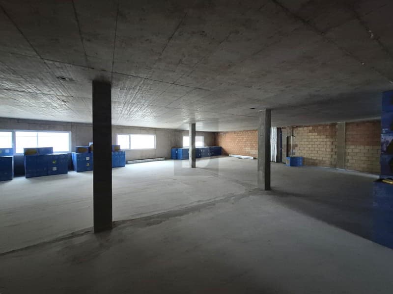 NOUVELLE CONSTRUCTION, MULTI-USAGE (4)