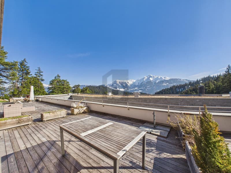MODERN MIT GROSSER TERRASSE UND WEITBLICK (1)