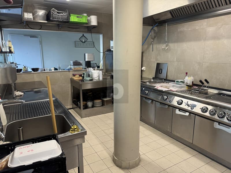 OPPORTUNITÉ AU CUR DUN QUARTIER EN PLEIN ESSOR (4)