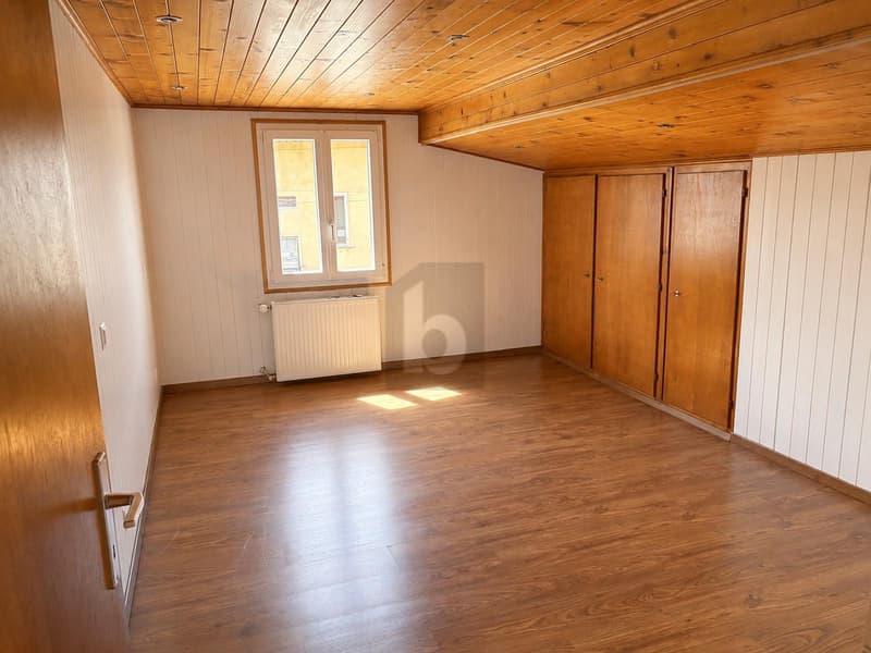 AUTHENTIC, SPACIOUS AND FAMILY-FRIENDLY (2)