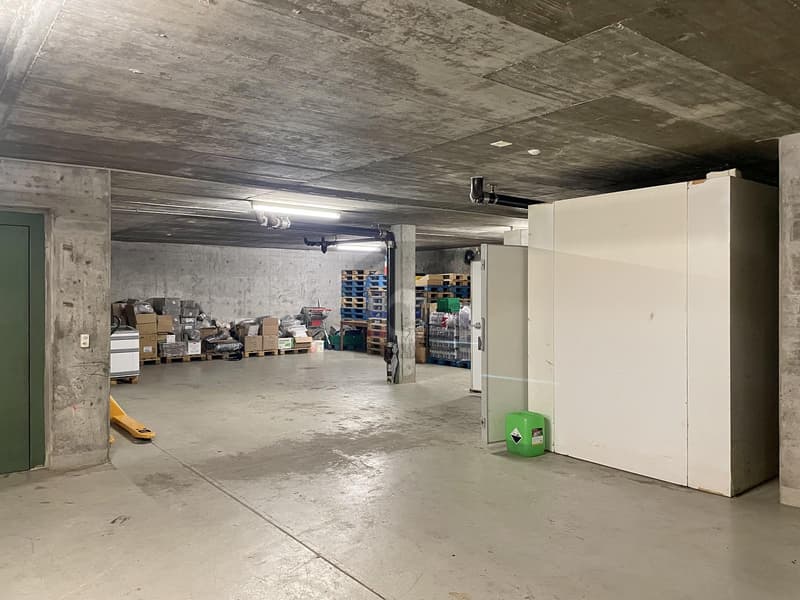 BEAUCOUP D'ESPACE, SITUATION CENTRALE (4)