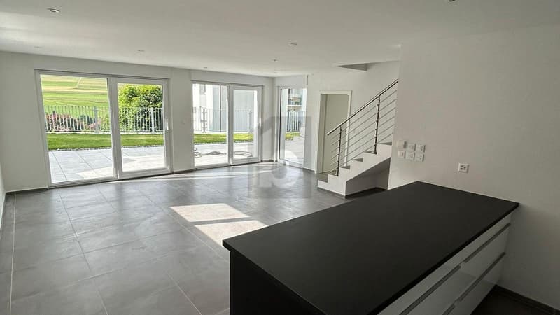 NEU UND IDEAL GELEGEN (3)