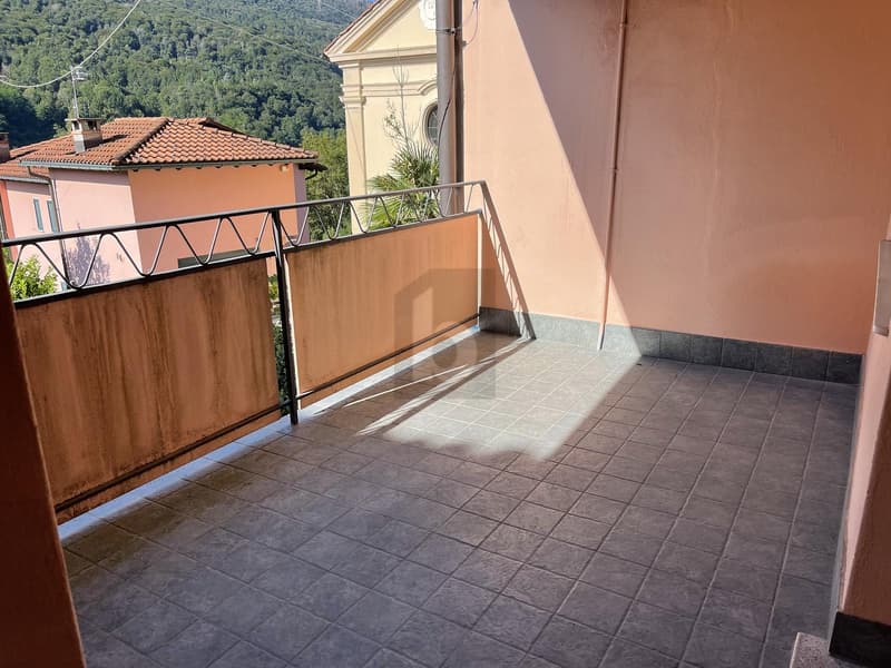 SUPER PREZZO!! UNIFAMILIARE CON POTENZIALE (3)