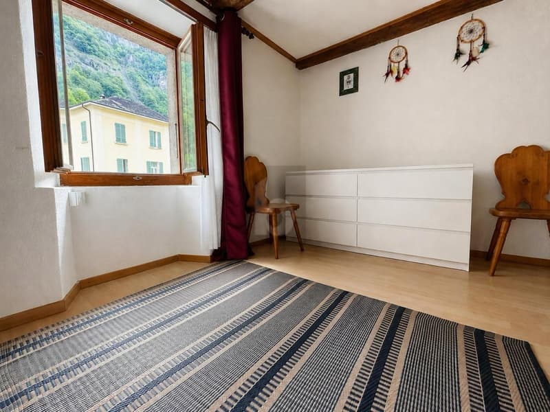 TYPICAL PROPERTY IN CENTRAL AND SUNNY LOCATION (5)