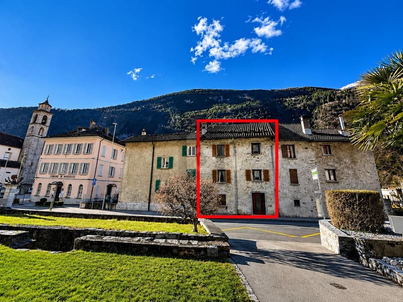 TYPICAL PROPERTY IN CENTRAL AND SUNNY LOCATION (1)