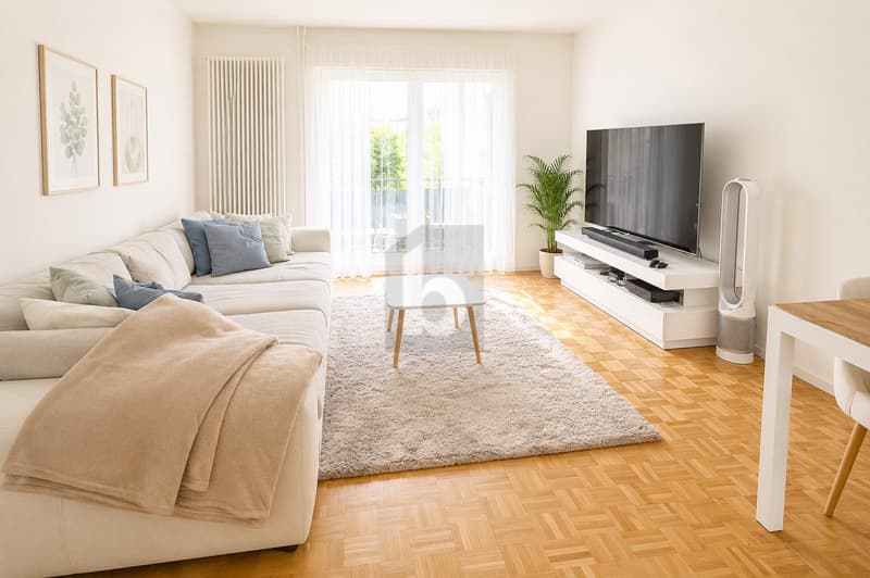 Elegantly renovated on two floors (3)