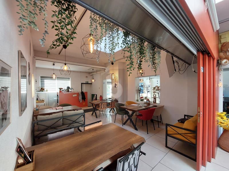 Élégamment rénové avec terrasse en plein centre-ville ! (5)
