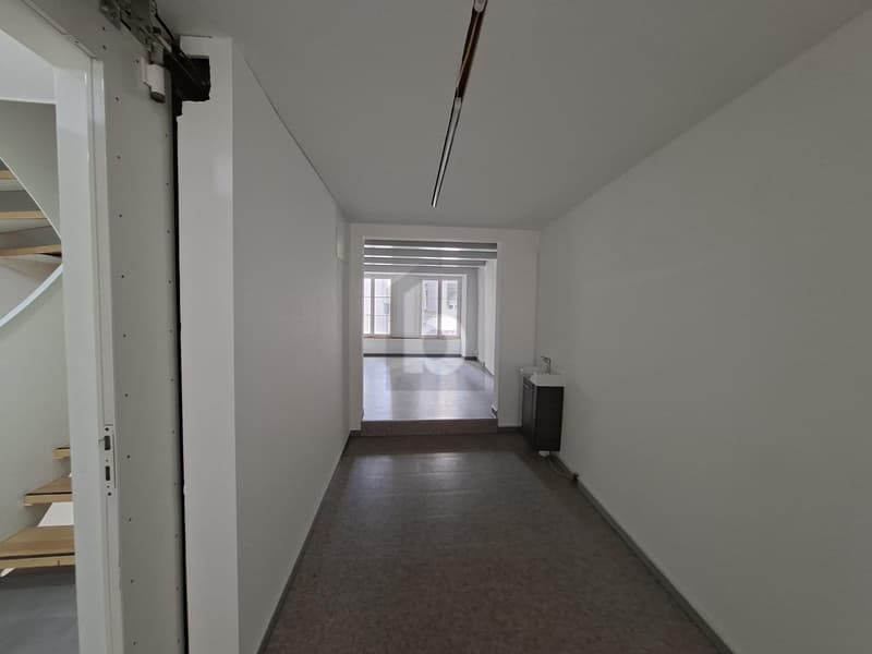 DEINE NEUE ARBEITSFLÄCHE IM HERZEN VON LUZERN (4)