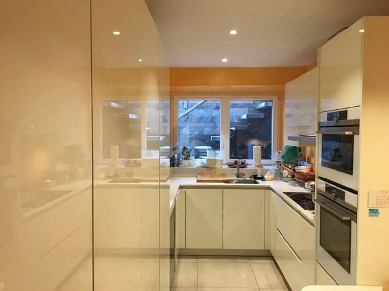 APPARTAMENTO LUMINOSO CON DEPENDANCE E VISTA (4)