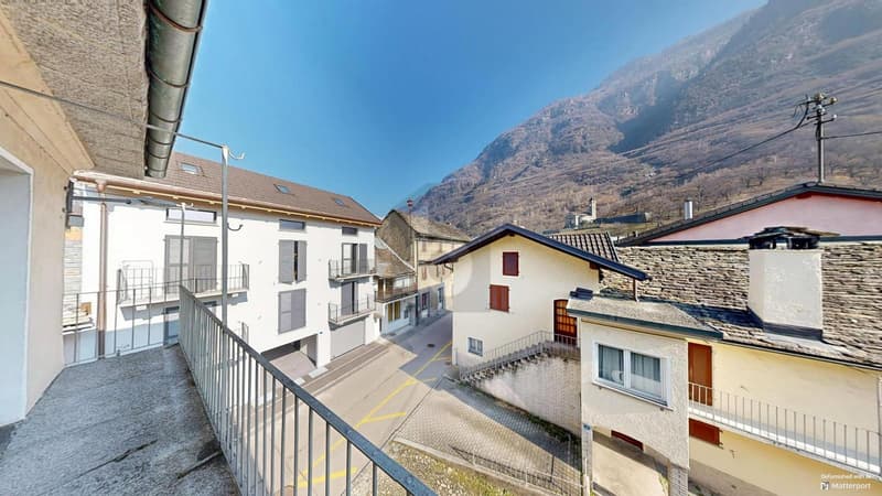 SPAZIOSA E SOLEGGIATA IN POSIZIONE CENTRALE (3)