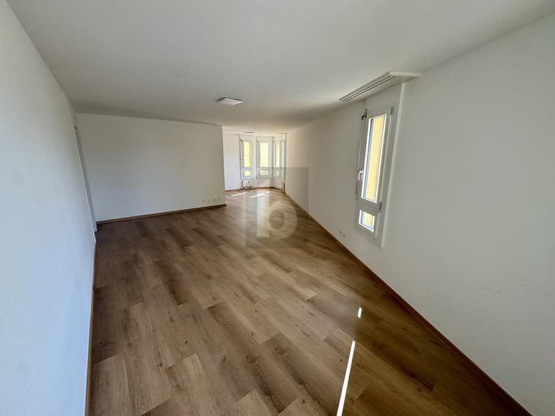 FRISCH RENOVIERT UND LICHTDURCHFLUTET! (5)