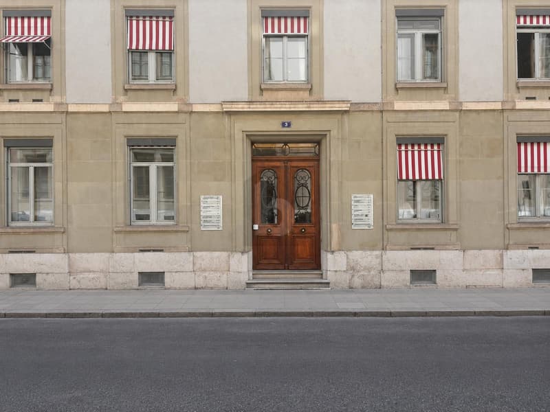MAGNIFIQUES BUREAUX AUX BASTIONS (1)