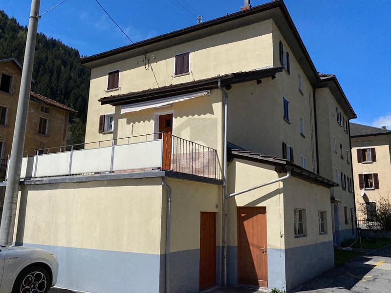 PREZZO BOMBA!! MODERNO CON TERRAZZA (1)