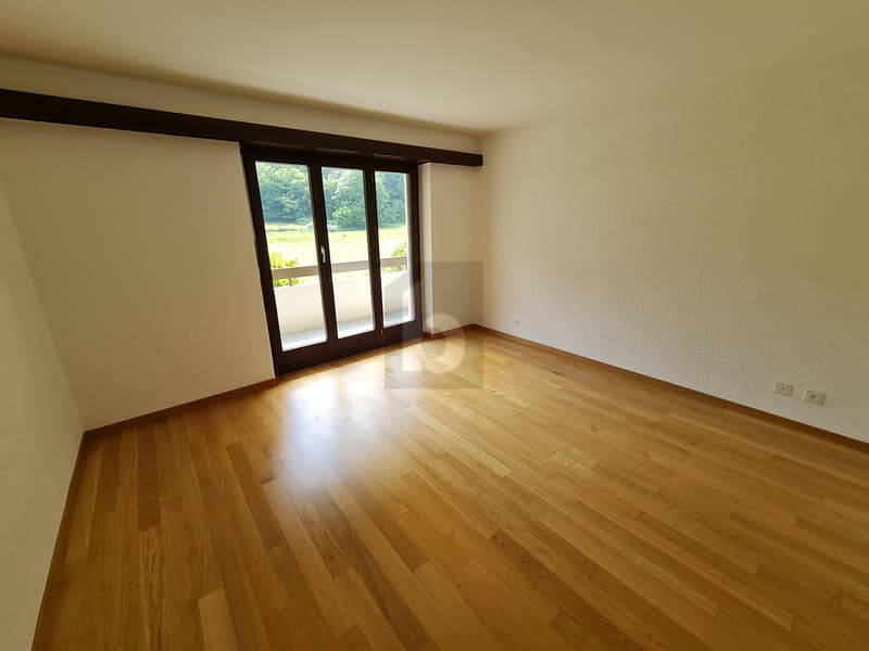 SPAZIOSO E SOLEGGIATO CON GIARDINO (5)