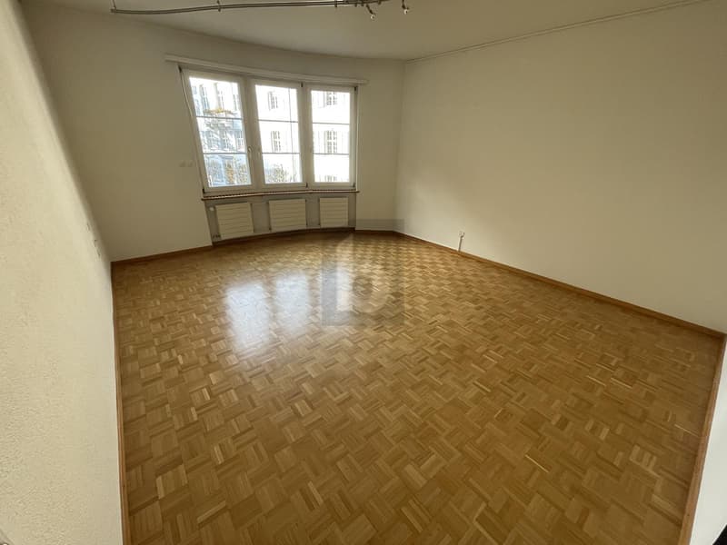 GROSSZÜGIG IM HISTORISCHEN STEDTLI! (2)