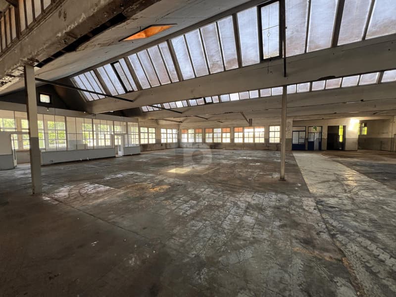 GRANDS VOLUMES ENTREPÔT, STOCKAGE (1)