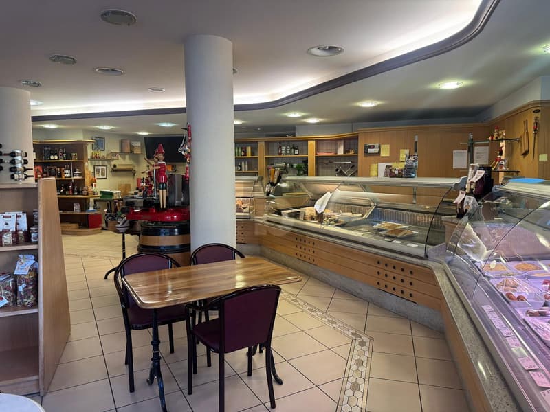 HAUTE GASTRONOMIE DANS UN CADRE DYNAMIQUE (3)