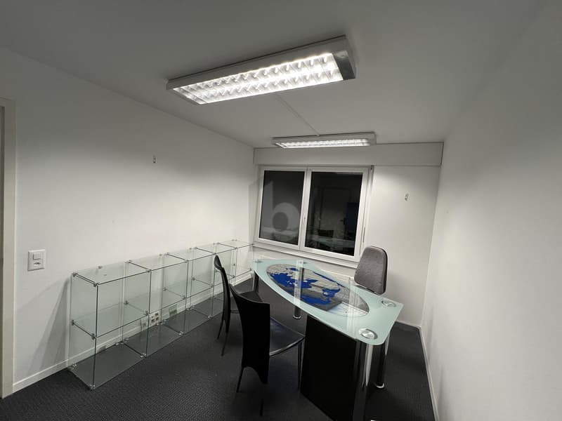 AU CENTRE MEUBLÉ ET PRÊT À HABITER (1)