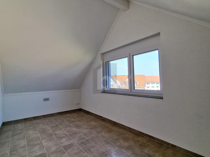 GROSSZÜGIG MIT 2 TERRASSEN (4)