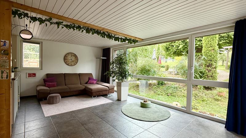 WOHNEN WIE IM EIGENEN HAUS - MIT VIEL LICHT & GARTEN (3)