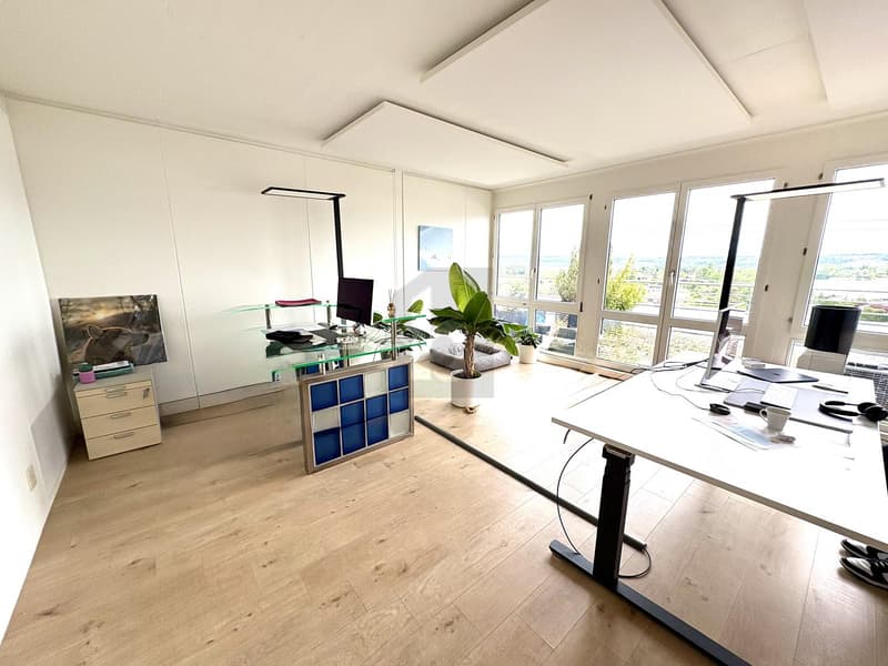REPRÄSENTATIV MIT SEESICHT UND TERRASSEN (5)