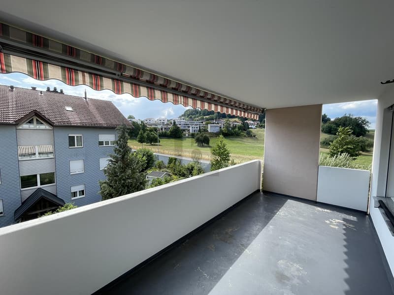 FAMILIENFREUNDLICH MIT GROSSEM BALKON (1)