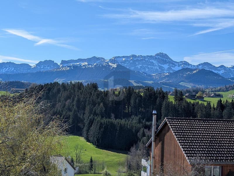 TRAUMHAFTE AUSSICHT MIT BEWILLIGTEM BAUPROJEKT (1)