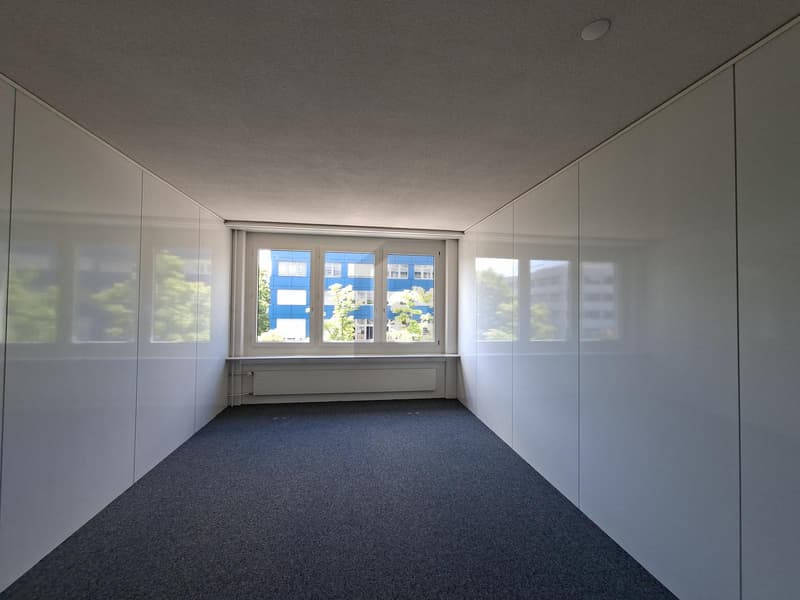 ATTRAKTIVES EINZELBÜRO ZU TOP-KONDITIONEN (4)