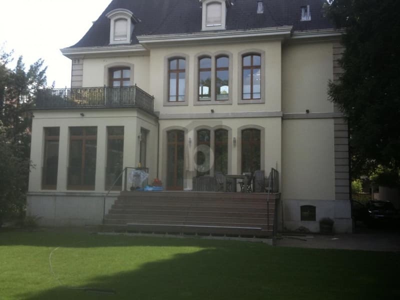JUGENDSTIL MIT HOCHWERTIGEM INNENAUSBAU! (1)