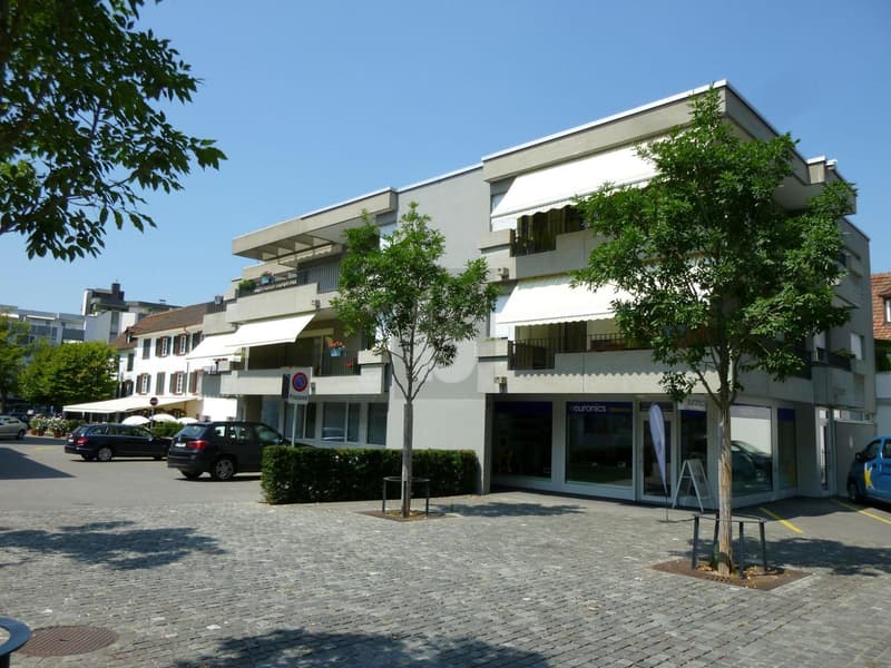 GROSSZÜGIG UND ZENTRAL IM DORFKERN (1)