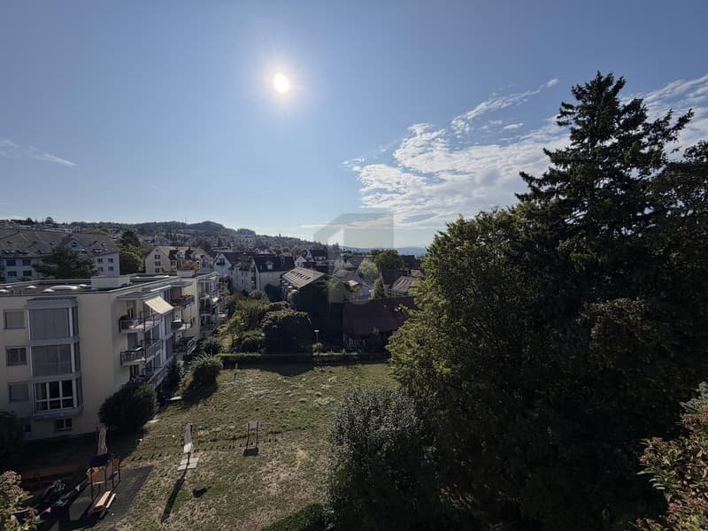 URBANES WOHNEN MIT PRIVATSPHÄRE UND DACHTERRASSE (2)