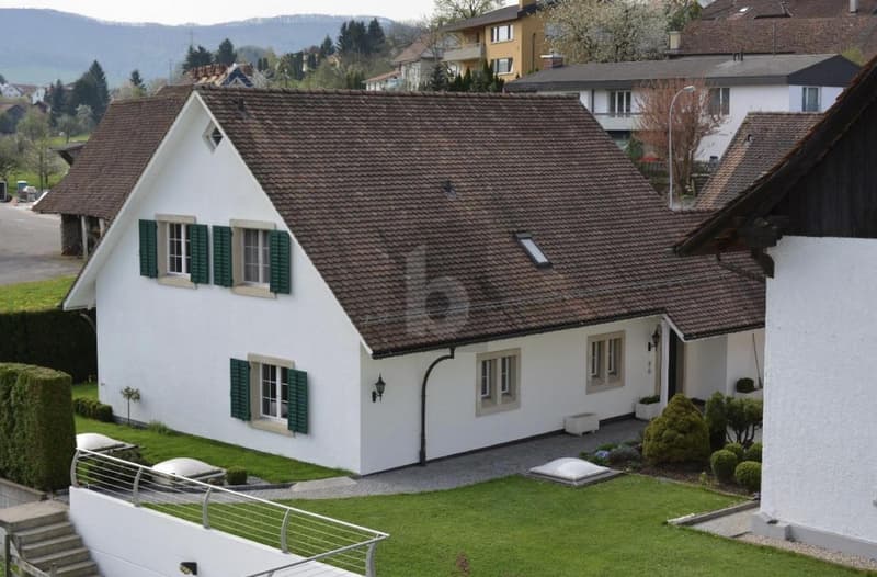 WO PRIVATSPHÄRE AUF ZEITLOSE ELEGANZ TRIFFT (1)