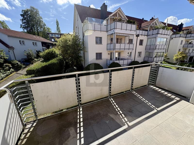 GROSSZÜGIG, SONNIG UND STILVOLL (1)