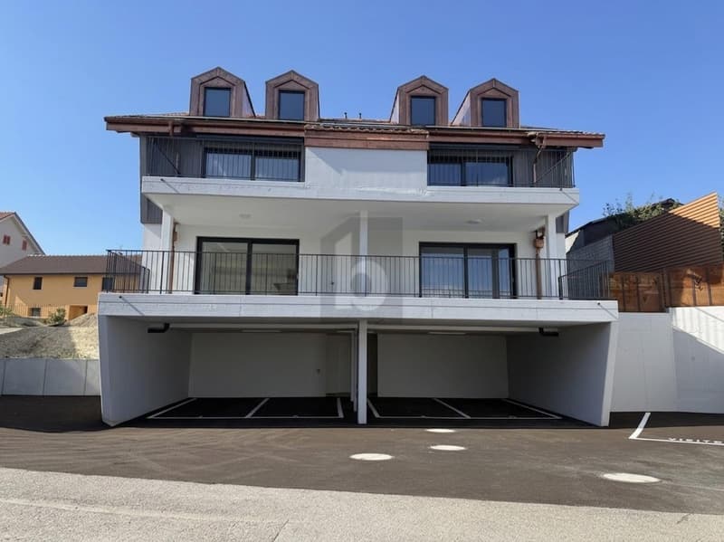 MODERNE AVEC VUE IMPRENABLE (1)