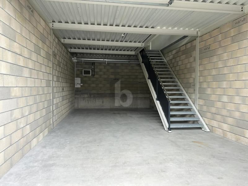 ESPACE POLYVALENT SUR DEUX NIVEAUX (4)