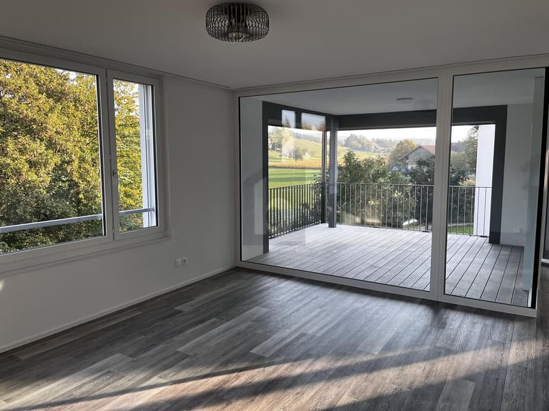 MODERNES WOHNEN DIREKT AM IDYLLISCHEN DORFBACH (3)